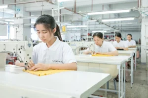 How to Choose a Clothing Manufacturer for Your Fashion Brand